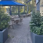 Kraatterin Helmi Apartment