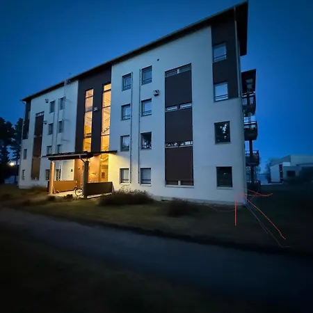 Kraatterin Helmi 公寓