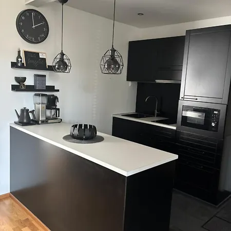 公寓 Kraatterin Helmi