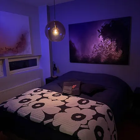 Kraatterin Helmi * 拉帕湖