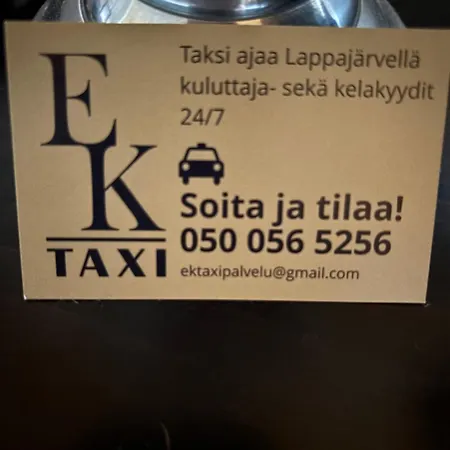 公寓 Kraatterin Helmi 拉帕湖